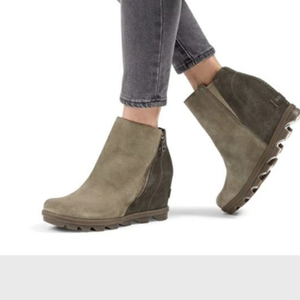 SOREL Wedge Zip Waterproof Booties Size 9.5